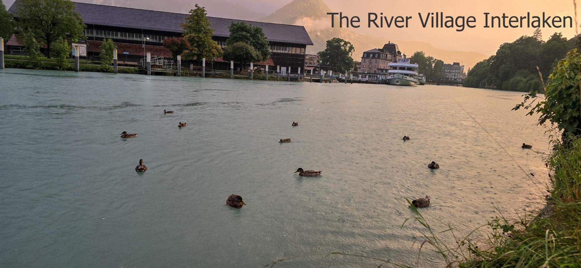 The River Village Интерлакен Экстерьер фото