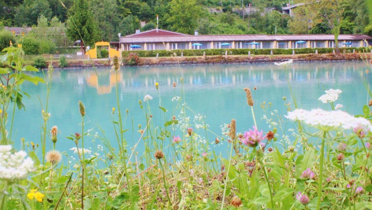 The River Village Интерлакен Номер фото
